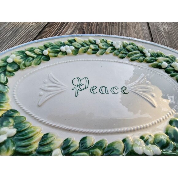 Fitz and Floyd Winter Garden PEACE Oval Platter White w/ Mistletoe 9 1/2" X 6" - Picture 4 of 7